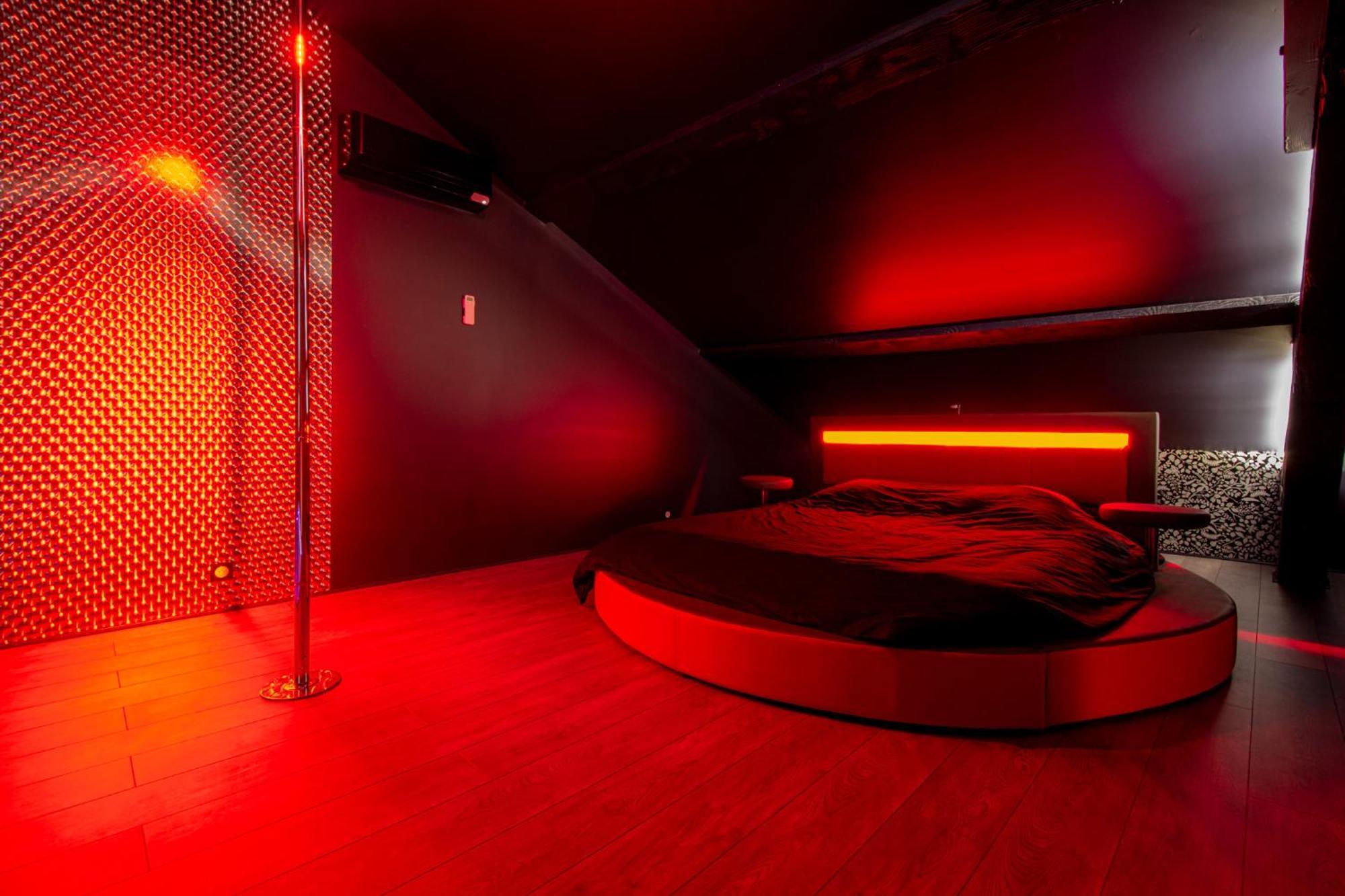 Espace Evasions Loft Love Love Room Toulouse Exteriör bild